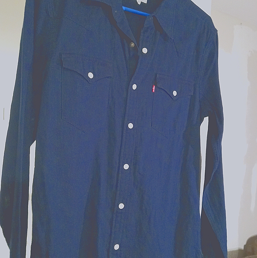 Official Levis Jackets Jeans Shirts Ts & hoodies